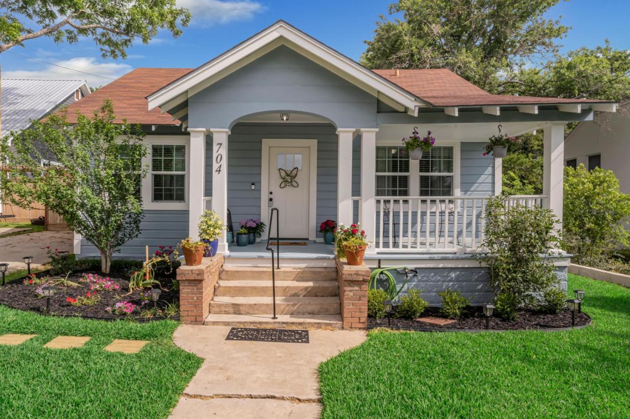 The Blue Diamond Retreat Brenham Exterior foto